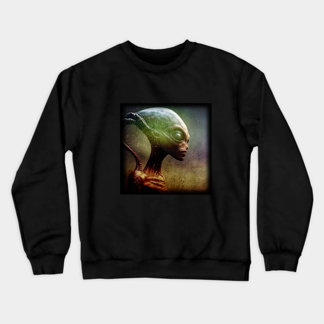 XENOS II - AN ALIEN LIFEFORM Crewneck Sweatshirt by CliffordHayes